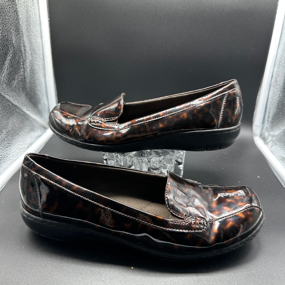 Clarks Tortoiseshell Pattern Loafers - image 5